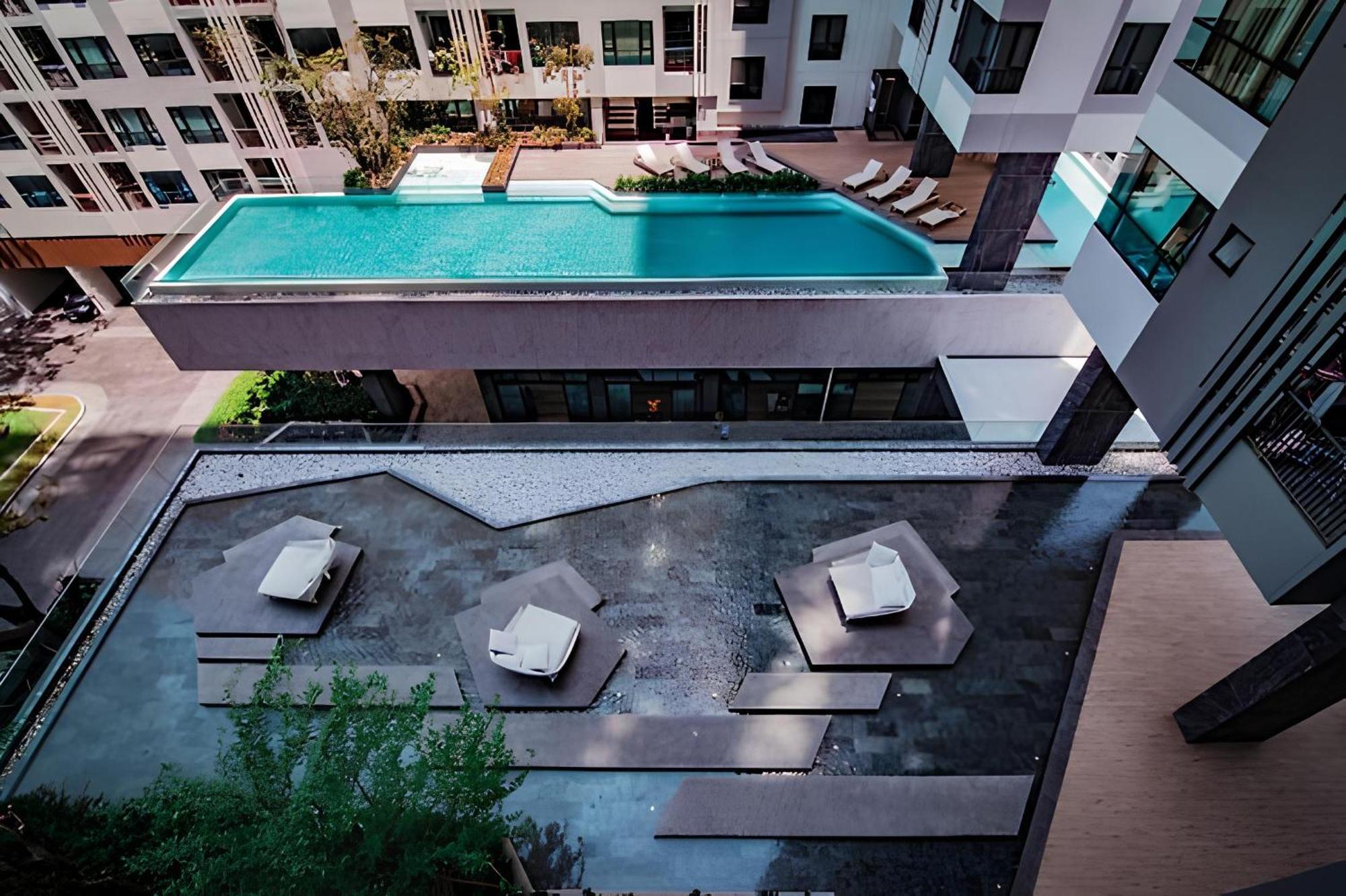 Central Pattaya - Sea View Large Balcony Condo With Infinity Pool Kültér fotó